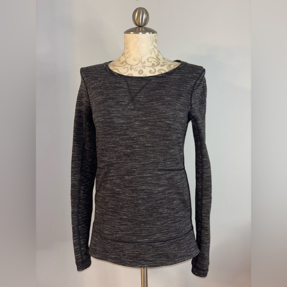 Lululemon Heather gray crewneck sweatshirt with kangaroo pocket Size 2.  #L